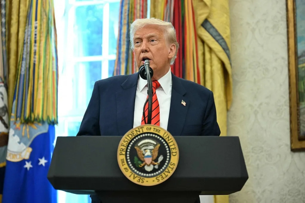 上上策 特朗普威胁对俄罗斯征收100%关税