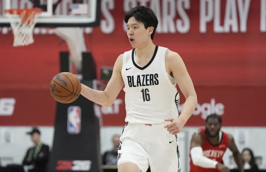 犇牛聚财 杨瀚森提前退出夏联！4战场均至少10+5闪耀赌城 自我总结要奖罚分明